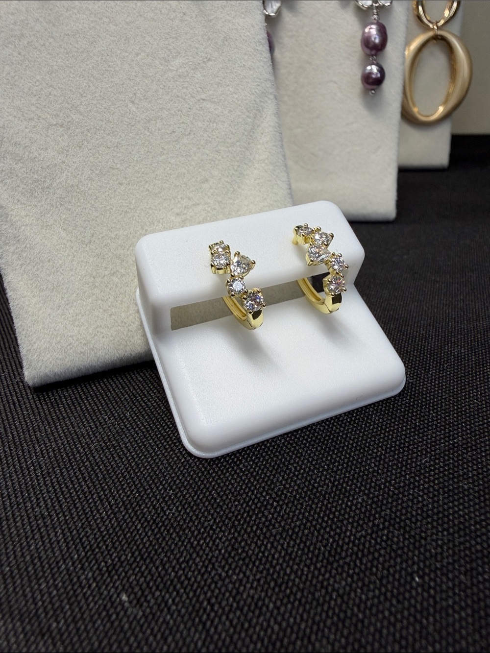 1.27 CTW retail $450 moissanite 18 karat gold earrings - Picture 3 of 4